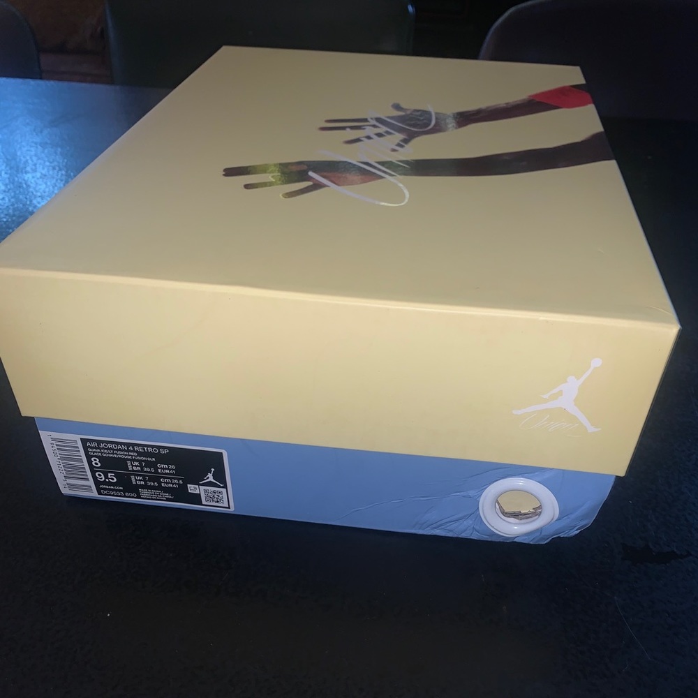 Air Jordan 4 Union Guava Ice Size 8 $400